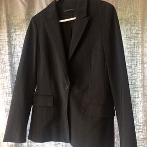 Elie Tahari Black Blazer